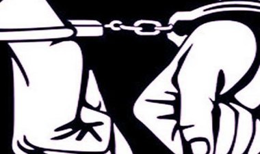 মহানবী ও তার স্ত্রীদেরকে নিয়ে ফেসবুকে কটূক্তি