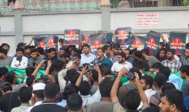 রায় বাস্তবায়নের দাবিতে রাজধানীতে বিক্ষোভ মিছিল